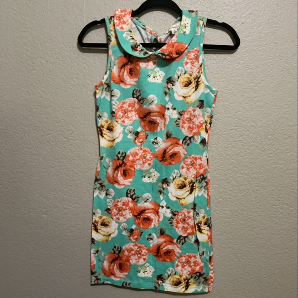 Forever 21 Peter Pan collar mint floral dress